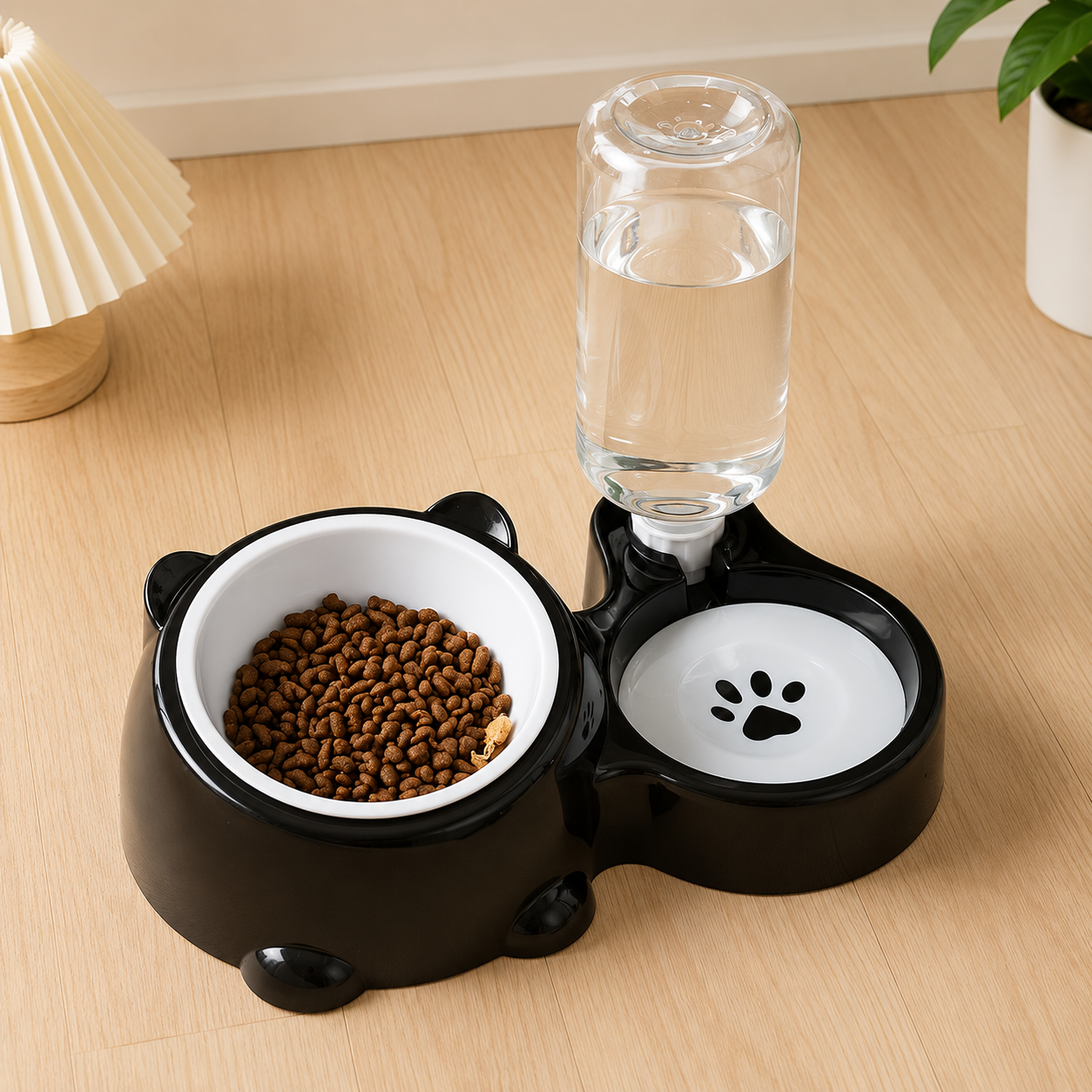 Ciotola inclinata con dispenser d'acqua per cani e gatti